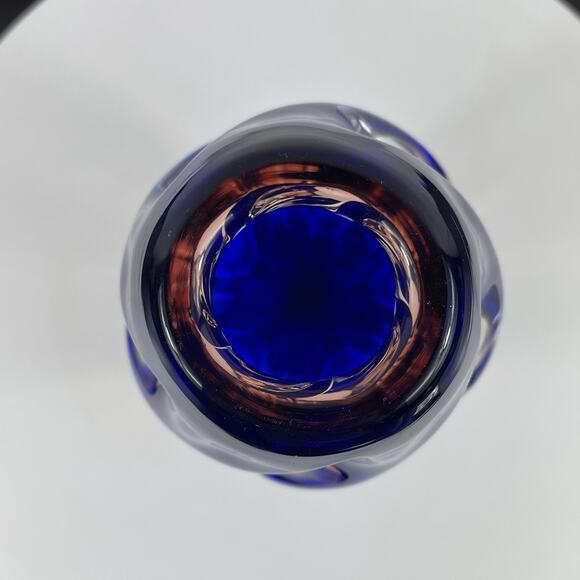 Vintage Hand Blown Studio Art Glass Twisted Vase Clear To Cobalt Blue & Rose 7” - Picture 3 of 8